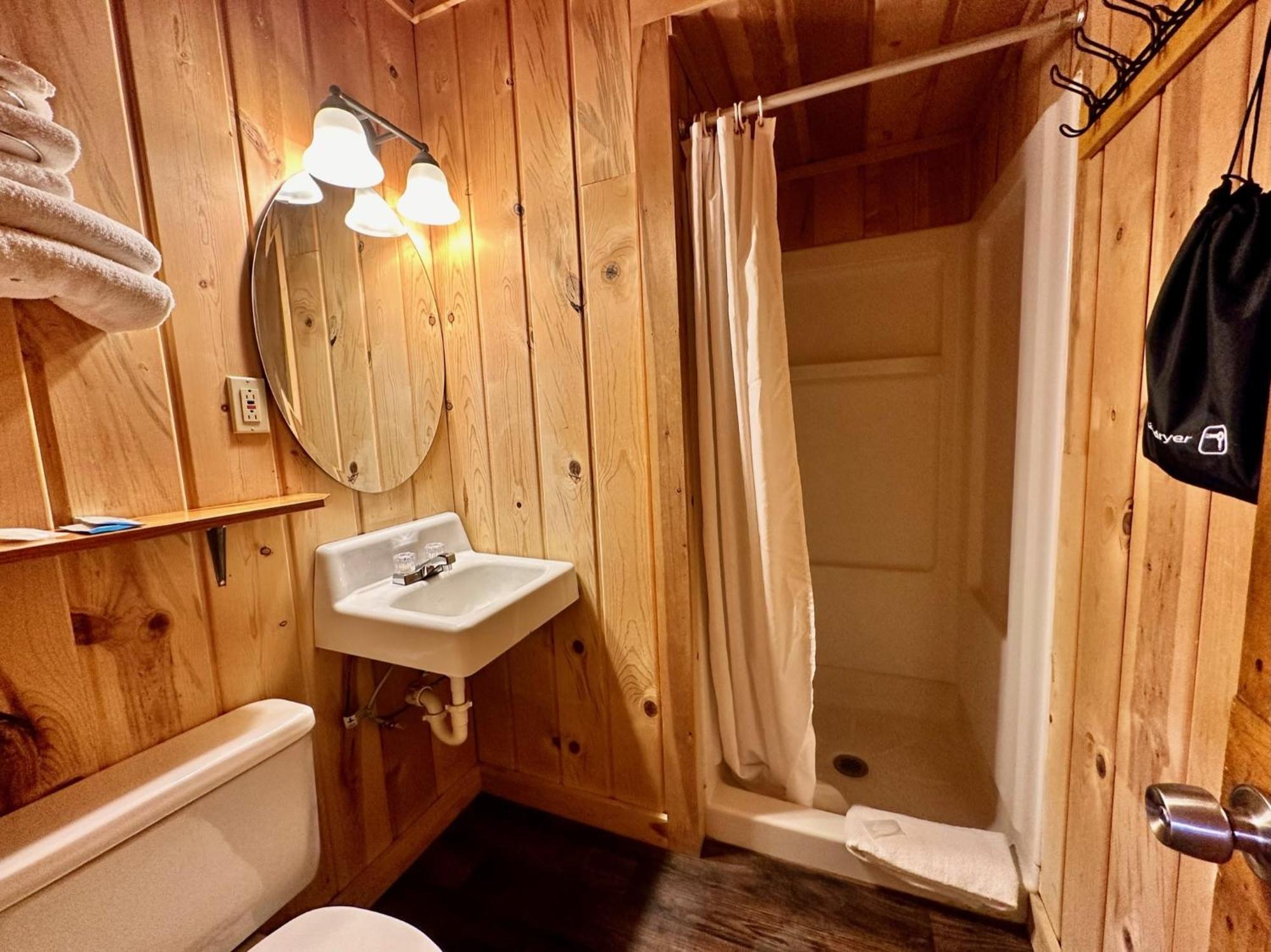 Yellowstone Cabins And Rv West Yellowstone Luaran gambar